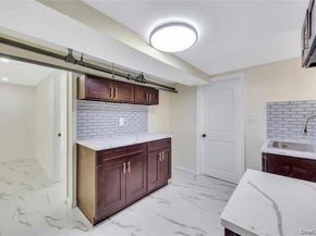 100-35 204th Street, Hollis NY 11423