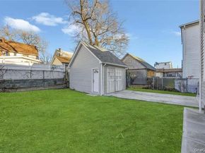 100-35 204th Street, Hollis NY 11423