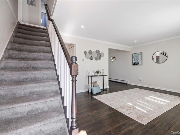 69 Parkway Boulevard, Wyandanch NY 11798