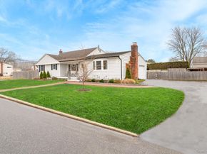48 Butler Street, West Islip NY 11795