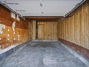 34 W Lakeland Street, Bay Shore NY 11706