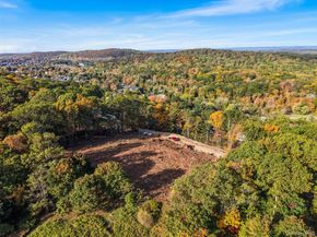 1 Stella Road, Thornwood NY 10594