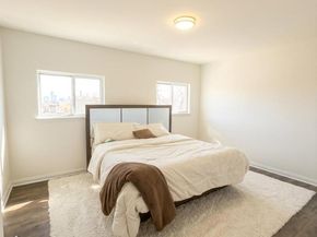 4216 E Tremont Avenue, Bronx NY 10465