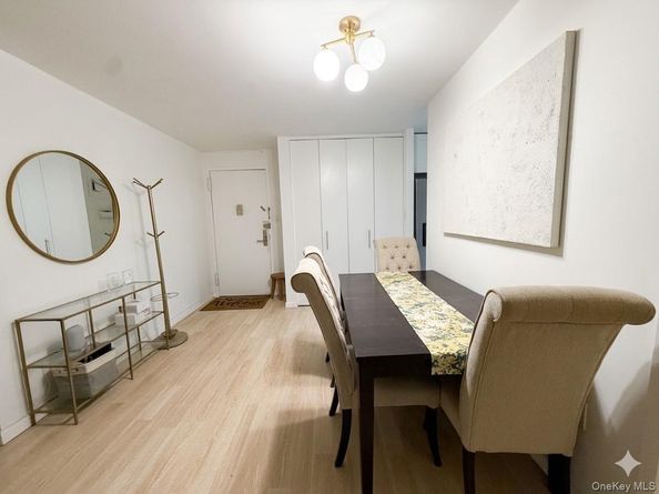 77 Fulton Street 6F, New York (Manhattan) NY 10038