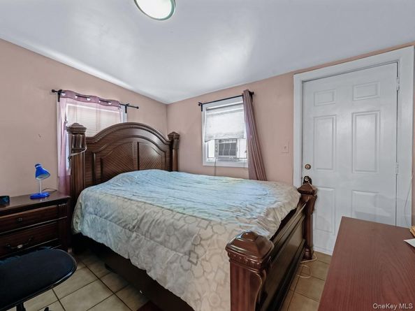 24016 128th Road, Rosedale NY 11422