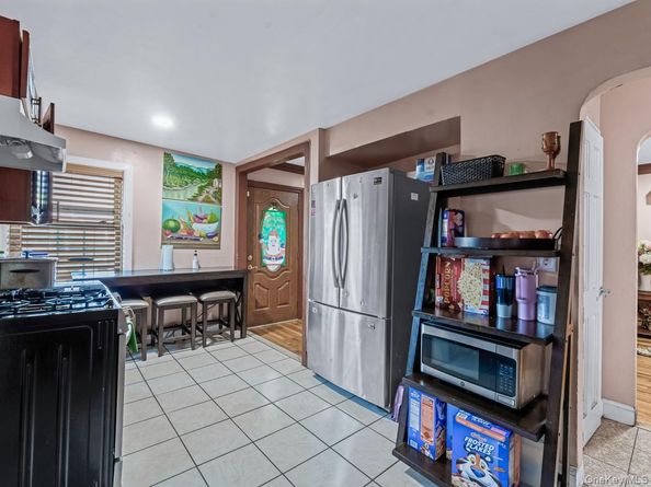 24016 128th Road, Rosedale NY 11422