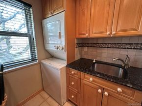 15-27 212 Street 198, Bayside NY 11360