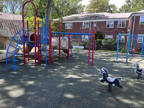 15-27 212 Street 198, Bayside NY 11360