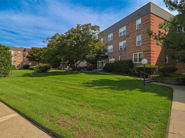 530 Dubois Avenue 1B, Valley Stream NY 11581