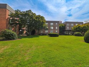 530 Dubois Avenue 1B, Valley Stream NY 11581