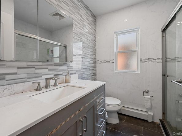 48-05 186th St., Fresh Meadows NY 11365