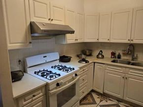 9440 121st Street, Richmond Hill S. NY 11419