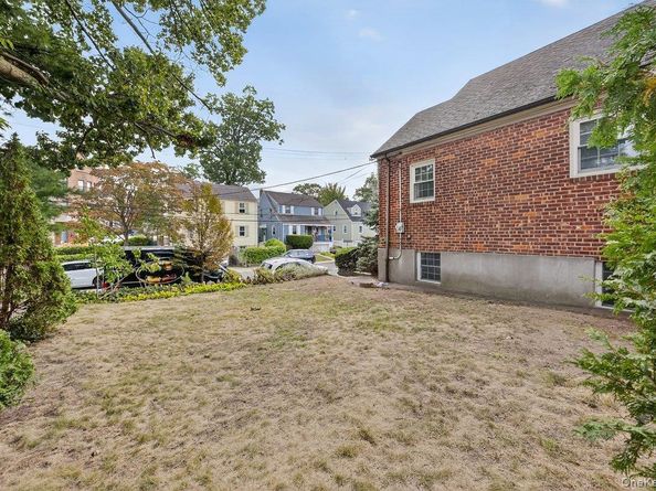 48 Glen Road, Yonkers NY 10704