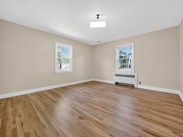 48 Glen Road, Yonkers NY 10704