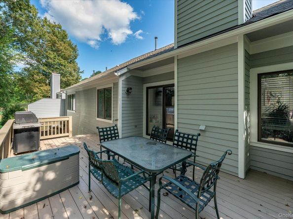 788 Heritage Hills A, Somers NY 10589