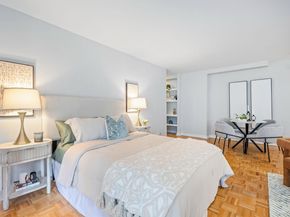 155 W 68th Street 616, New York (Manhattan) NY 10023