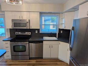 139 Pine Neck Avenue, East Patchogue NY 11772