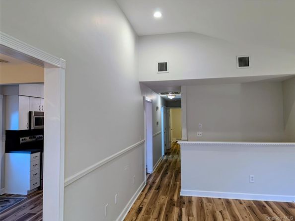 139 Pine Neck Avenue, East Patchogue NY 11772