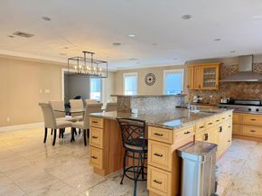 17 Livingston Avenue, Jericho NY 11753