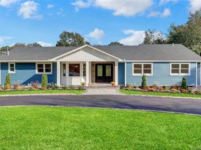 9 Susan Lane, Dix Hills NY 11746