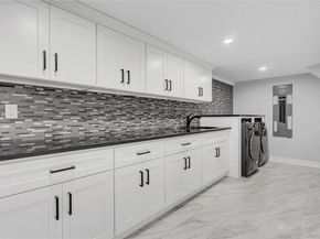 9 Susan Lane, Dix Hills NY 11746