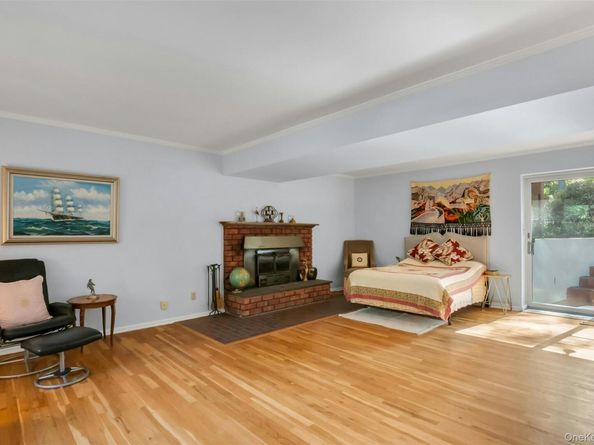 95 Emerson Avenue, New Rochelle NY 10801