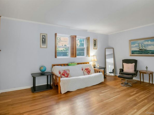 95 Emerson Avenue, New Rochelle NY 10801