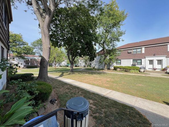 13707 68th Drive B, Flushing NY 11367
