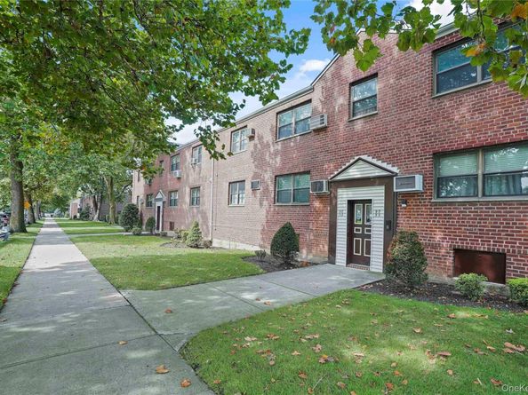 90-55 Shore Parkway 68, Howard Beach NY 11414