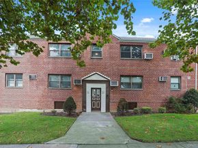 90-55 Shore Parkway 68, Howard Beach NY 11414