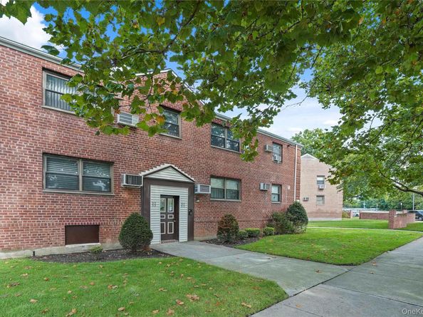 90-55 Shore Parkway 68, Howard Beach NY 11414