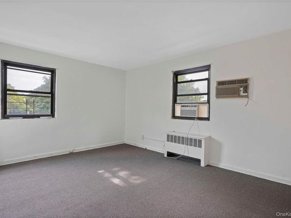 90-55 Shore Parkway 68, Howard Beach NY 11414
