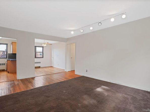 90-55 Shore Parkway 68, Howard Beach NY 11414