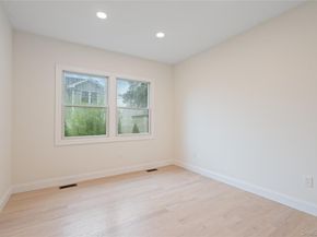 15 Lorraine Street, Syosset NY 11791