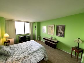 27110 Grand Central Parkway 9T, Floral Park NY 11005