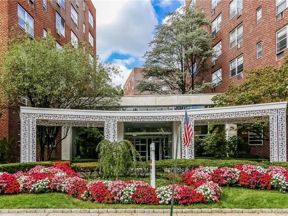 281 Garth Road A6D, Scarsdale NY 10583