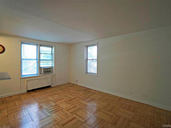 7281 113th Street 2B, Forest Hills NY 11375