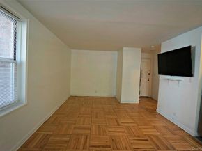7281 113th Street 2B, Forest Hills NY 11375