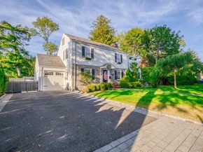25 Greystone Road, Rockville Centre NY 11570