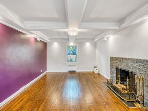 25 Greystone Road, Rockville Centre NY 11570