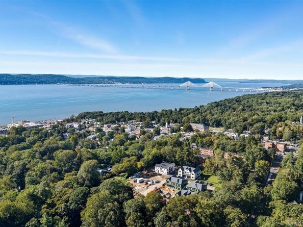 4 Marker Ridge 2, Irvington NY 10533