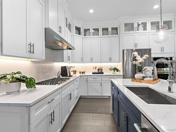 4 Marker Ridge 2, Irvington NY 10533