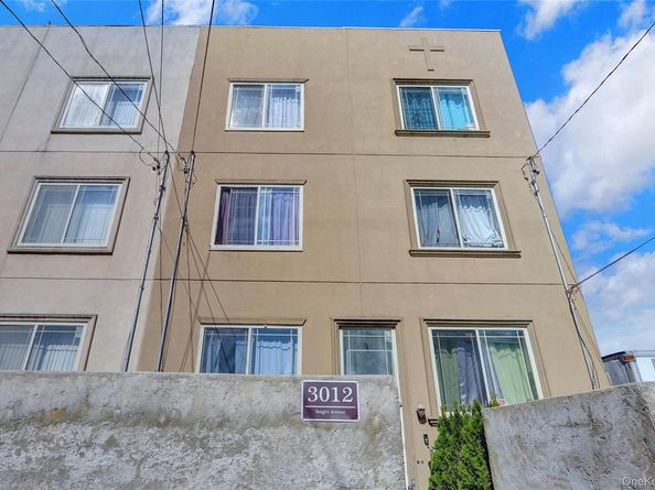 3012 Seagirt Avenue, Far Rockaway NY 11691