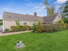 262 Channon Road, Hewlett Harbor NY 11557