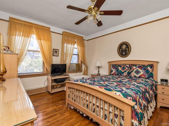 37-28 80th Street 22, Jackson Heights NY 11372