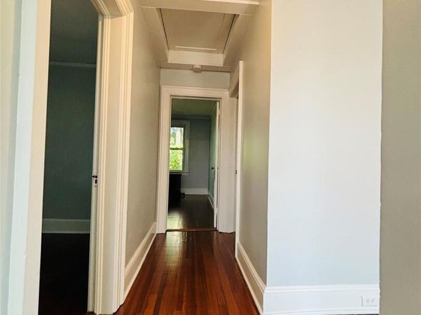 19 Ellwood Street, Glen Cove NY 11542