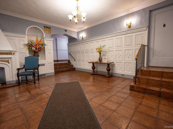 86-10 34 Avenue 114, Jackson Heights NY 11372