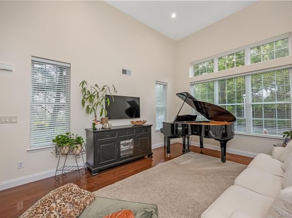 1 Central Park Boulevard, Bohemia NY 11716