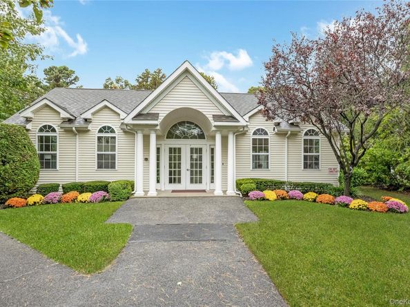 1 Central Park Boulevard, Bohemia NY 11716