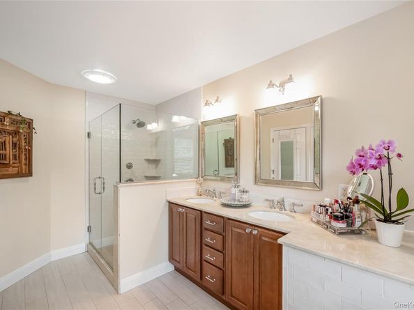 1 Central Park Boulevard, Bohemia NY 11716